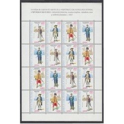 Guinea Ecuatorial 248/51 1998 Minihojita Uniformes militares MNH Guinea Ecuatorial 248/51 1998 Minihojita Uniformes militares MNH