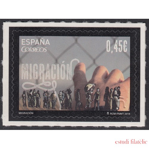 España Spain 5031  2016 Migración, sello auto adhesivo  MNH