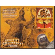 Perú Hojita block 40 2007 Animales prehistóricos fauna Fósiles Megatherium MNH