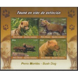 Perú Hojita block 41 2007 Fauna en vías extinción perro montés Bush dog MNH Perú Hojita block 41 2007 Fauna en vías extinción perro montés Bush dog MNH