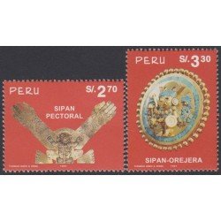 Perú 1102/03 1997 Objetos ornamentales de la tumba del señor de Sipan MNH Perú 1102/03 1997 Objetos ornamentales de la tumba del señor de Sipan MNH