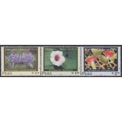 Perú 1289/91 2002 Raíces y Tubérculos del Perú MNH Perú 1289/91 2002 Raíces y Tubérculos del Perú MNH