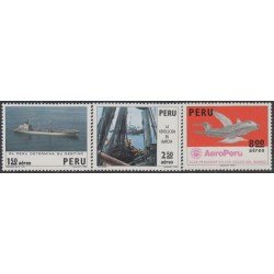 Perú A- 363/65 1974 Los cambios de la Revolución Barco Avión MH Perú A- 363/65 1974 Los cambios de la Revolución Barco Avión MH