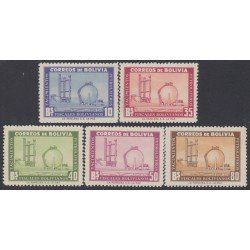 Bolivia 355/59 1955 Yacimientos petrolíferos MNH Bolivia 355/59 1955 Yacimientos petrolíferos MNH