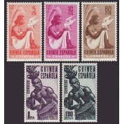 Guinea Española 325/29 1953 Serie Básica Tipos indígenas MNH 