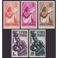 Guinea Española 325/29 1953 Serie Básica Tipos indígenas MNH