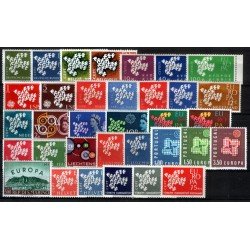 Tema Europa - 1961 Año Completo 34 Sellos Tema Europa - 1961 Año Completo 34 Sellos