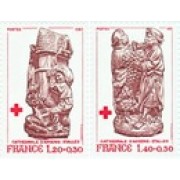 France Francia Nº 2116/17 1980 Estatuas de la catedral de Amiens Sorteo de la Cruz Roja Lujo