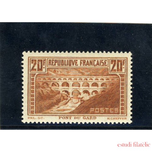 France Francia Nº  262 1930 Puente Gard, lujo