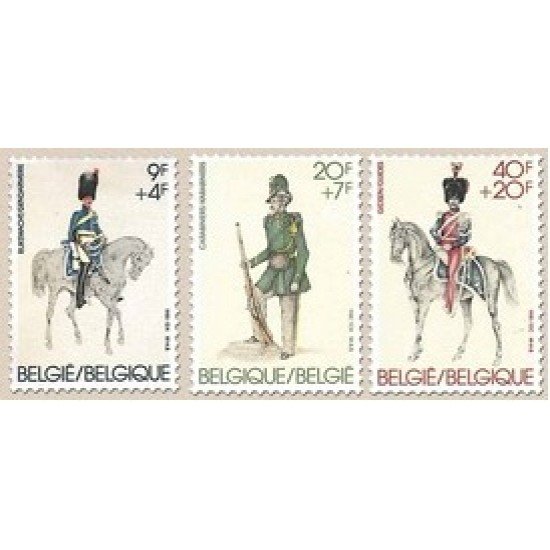Bélgica - 2030/32 - 1981 150º Aniv. de los regimientos Uniformes Lujo Bélgica - 2030/32 - 1981 150º Aniv. de los regimientos Uniformes Lujo